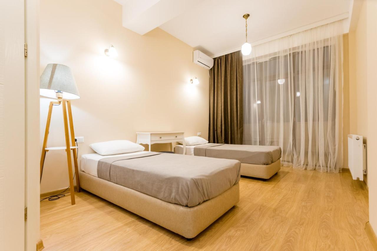Central Comfort Place L Τυφλίδα Εξωτερικό φωτογραφία