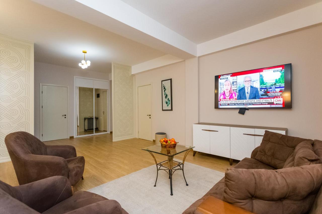 Central Comfort Place L Τυφλίδα Εξωτερικό φωτογραφία