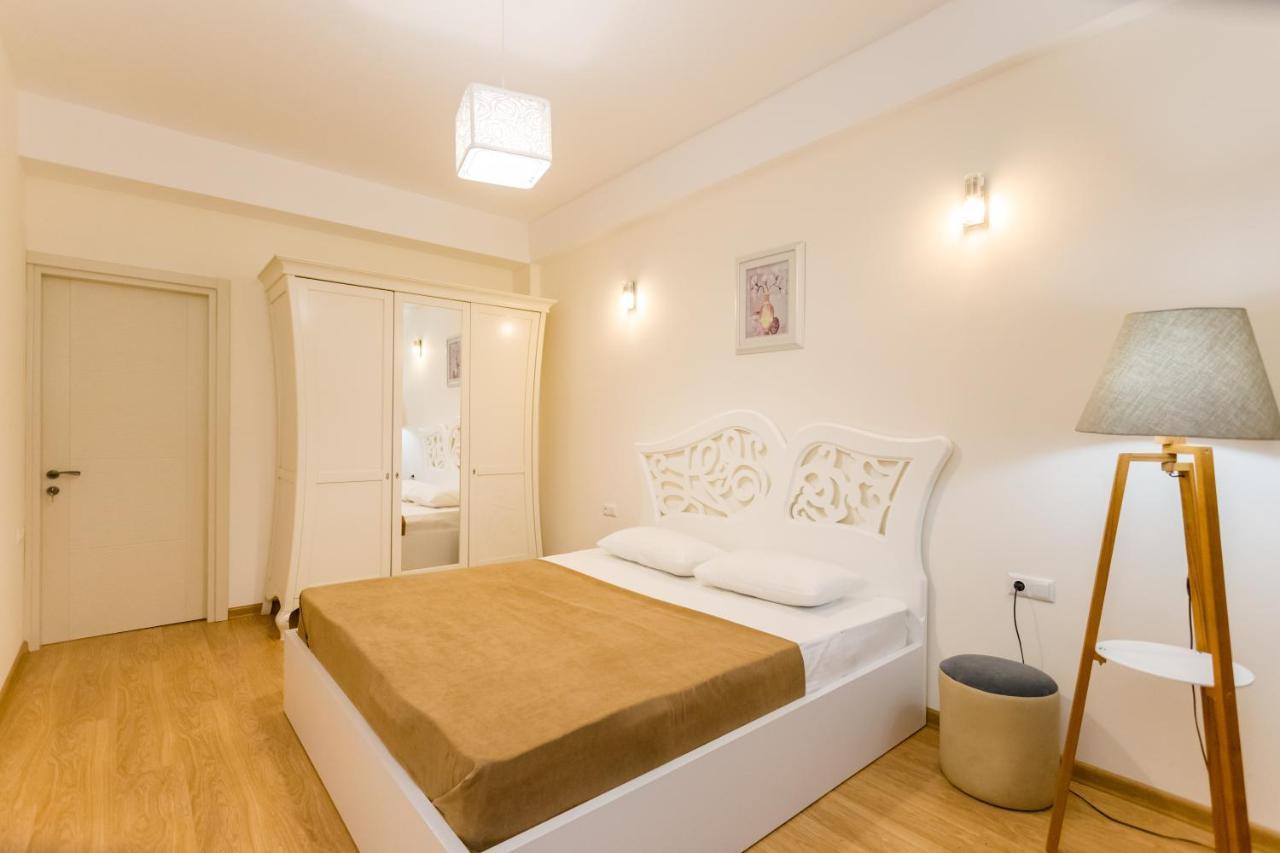 Central Comfort Place L Τυφλίδα Εξωτερικό φωτογραφία